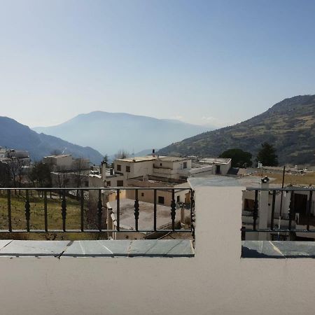 Apartamento Ruta De Las Nieves Capileira Luaran gambar