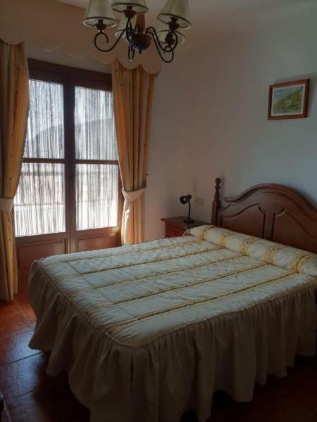 Apartamento Ruta De Las Nieves Capileira Luaran gambar